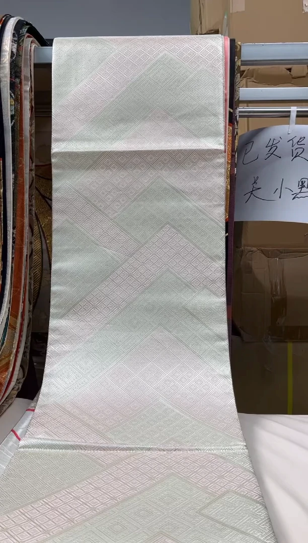 【闪购商品】织绣精选红红火火大吉大利