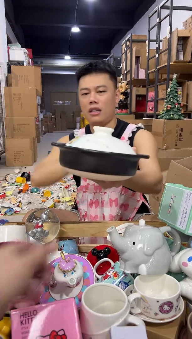 瓷片鲨鱼猫砂锅