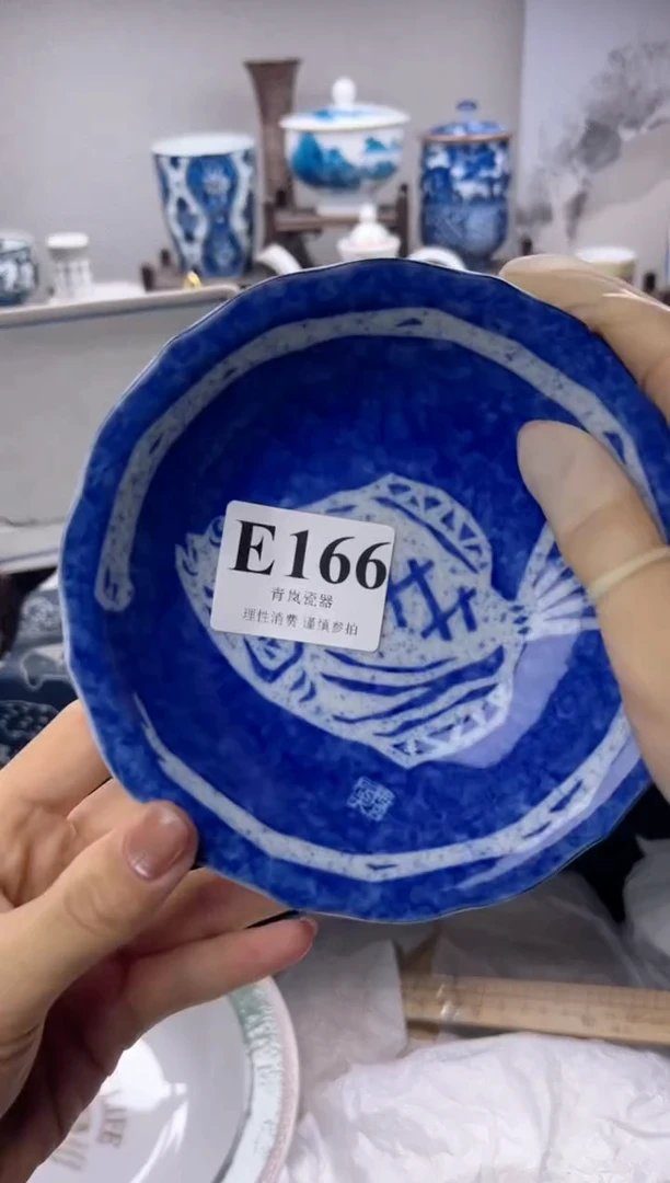 瓷片小*雀  E166