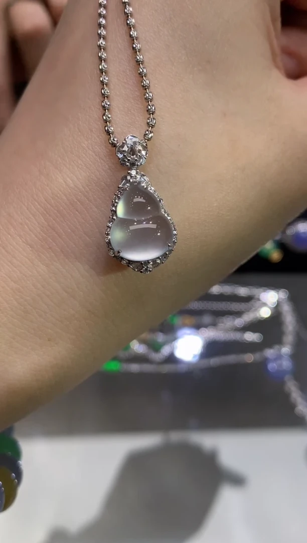 翡翠18K金镶嵌吊坠(不含链)A362|23800