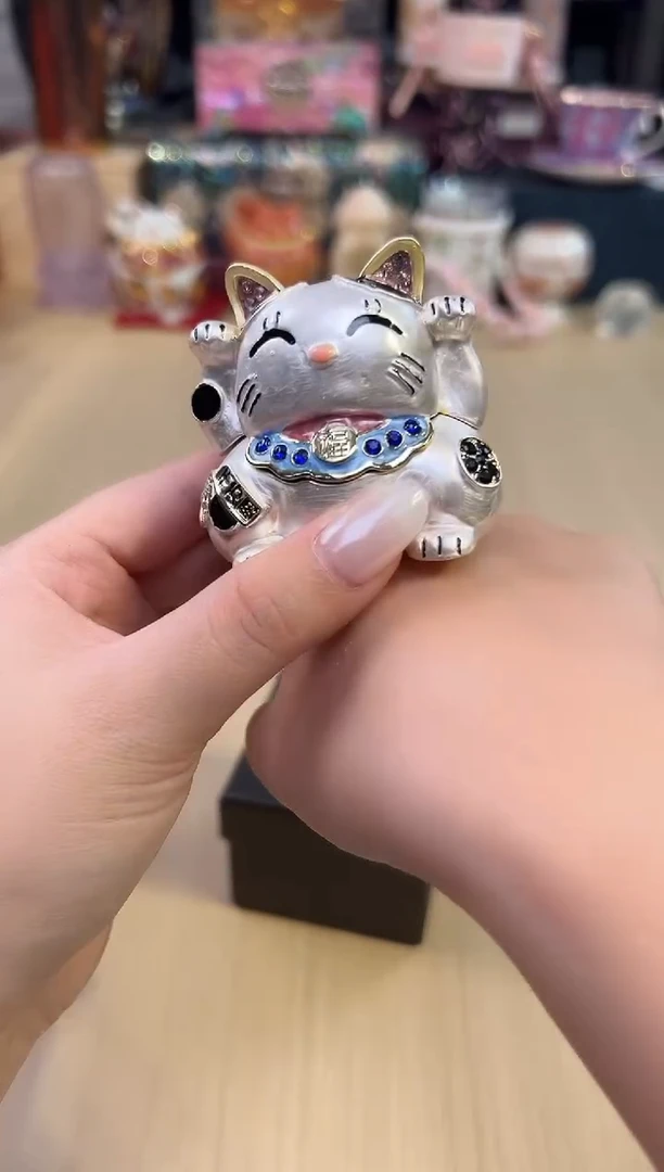186七宝银白小招财猫