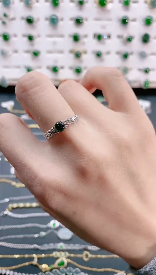 【闪购商品】翡翠戒指银S925镶嵌天然翡翠