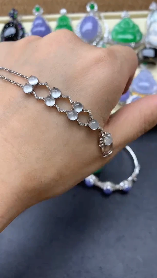 【闪购商品】翡翠颈饰18K金镶嵌602-中国好珍宝