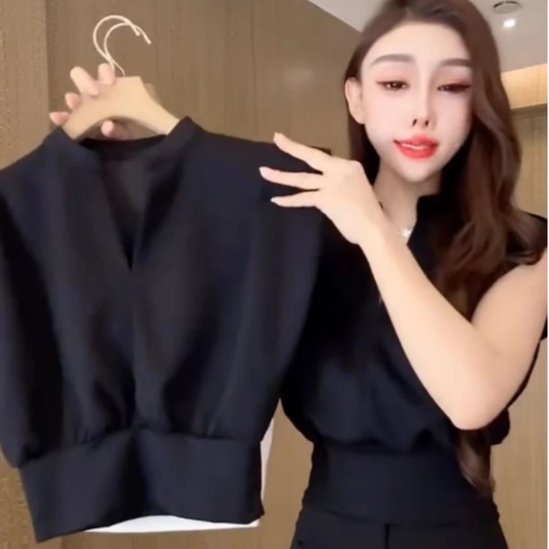 V领复古港风短款无袖轻职风T恤收腰泡泡袖显瘦夏季简约洋气设计感