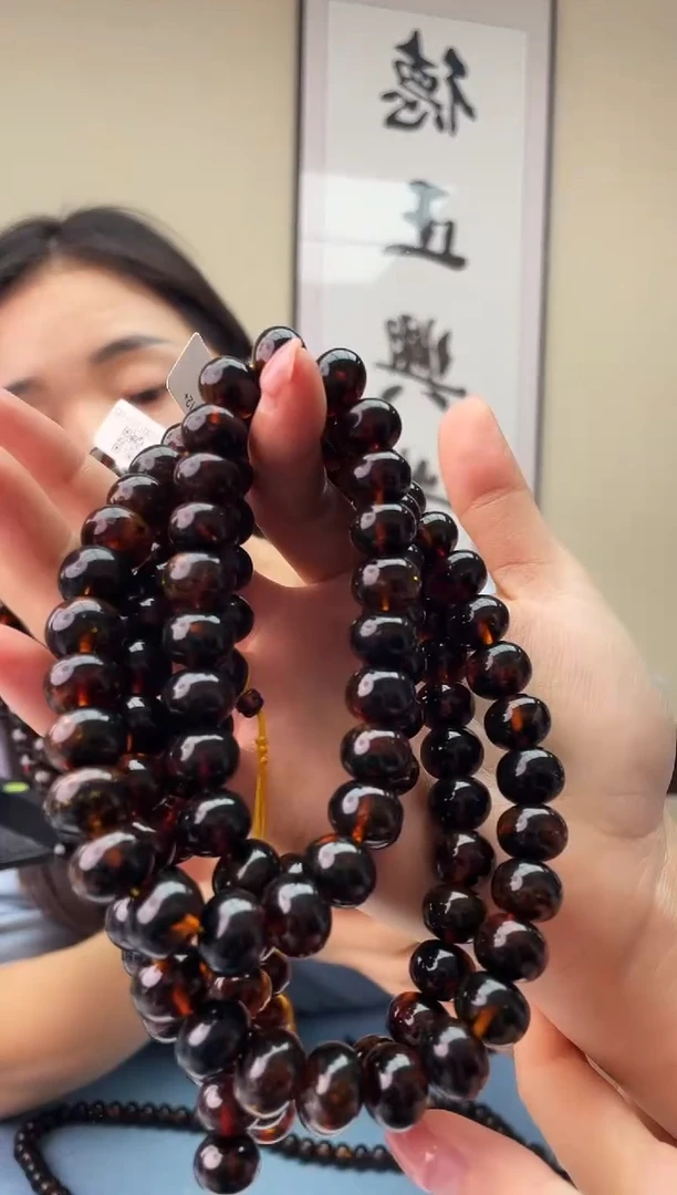 琥珀未镶嵌珠宝奇石T0抚顺假一罚十，多样性发一件