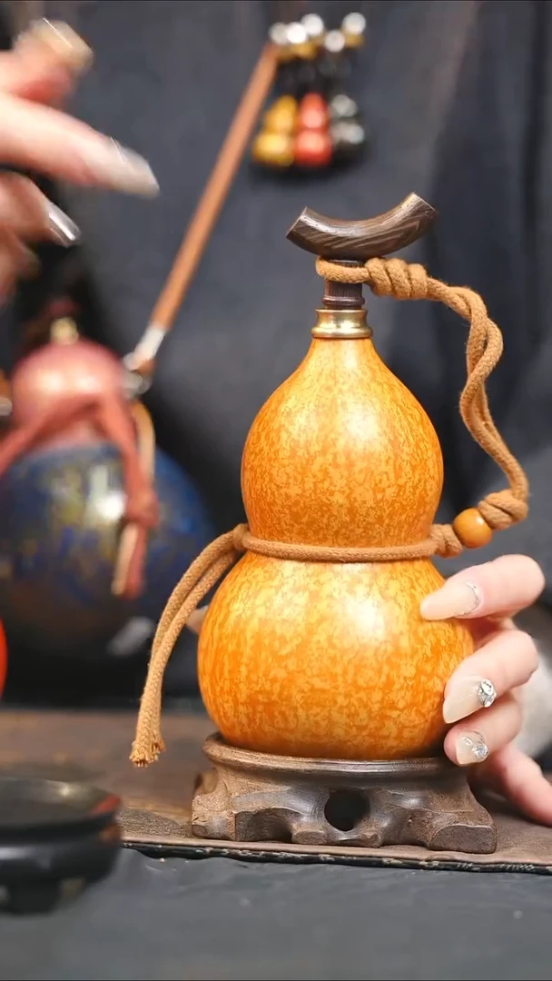 【闪购商品】XH102大漆酒葫芦不包手串及旋转底座