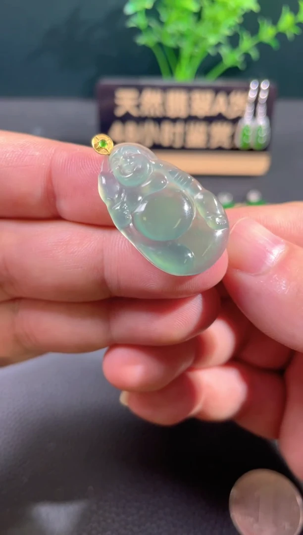 【闪购商品】翡翠颈饰18K金镶嵌翡翠