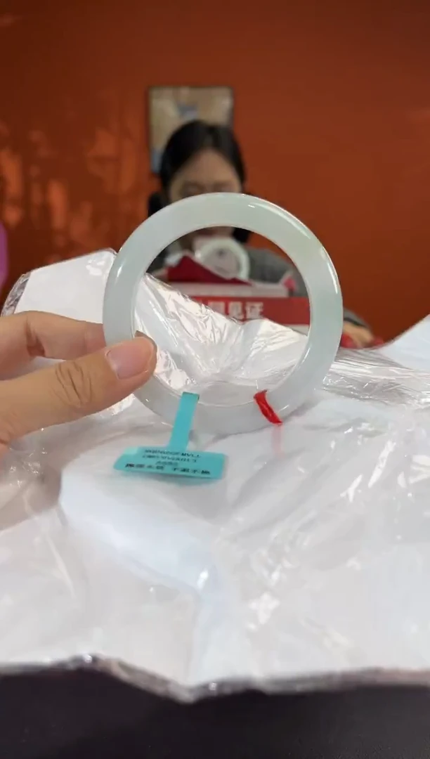 未镶嵌手镯翡翠1  5758