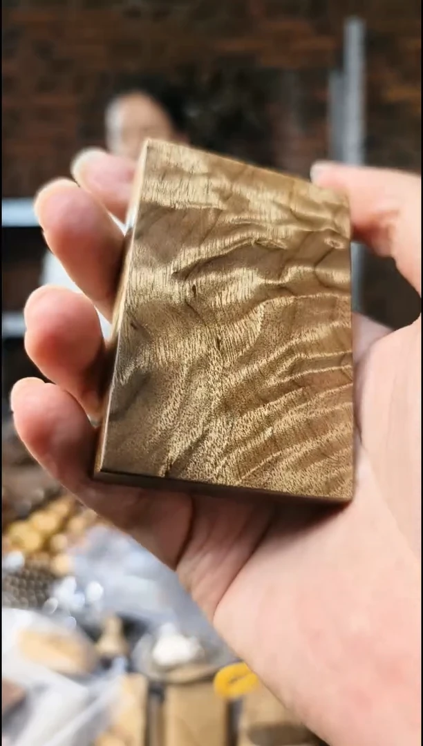 【闪购商品】楠木（金丝楠）把件无事牌