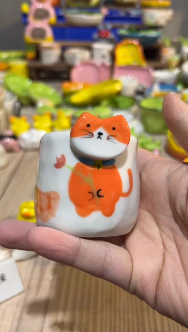 31手绘釉下彩微瑕陶瓷