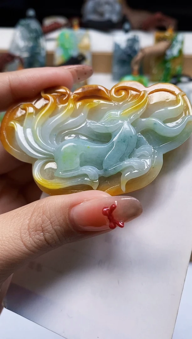 颈饰未镶嵌翡翠翡翠A货