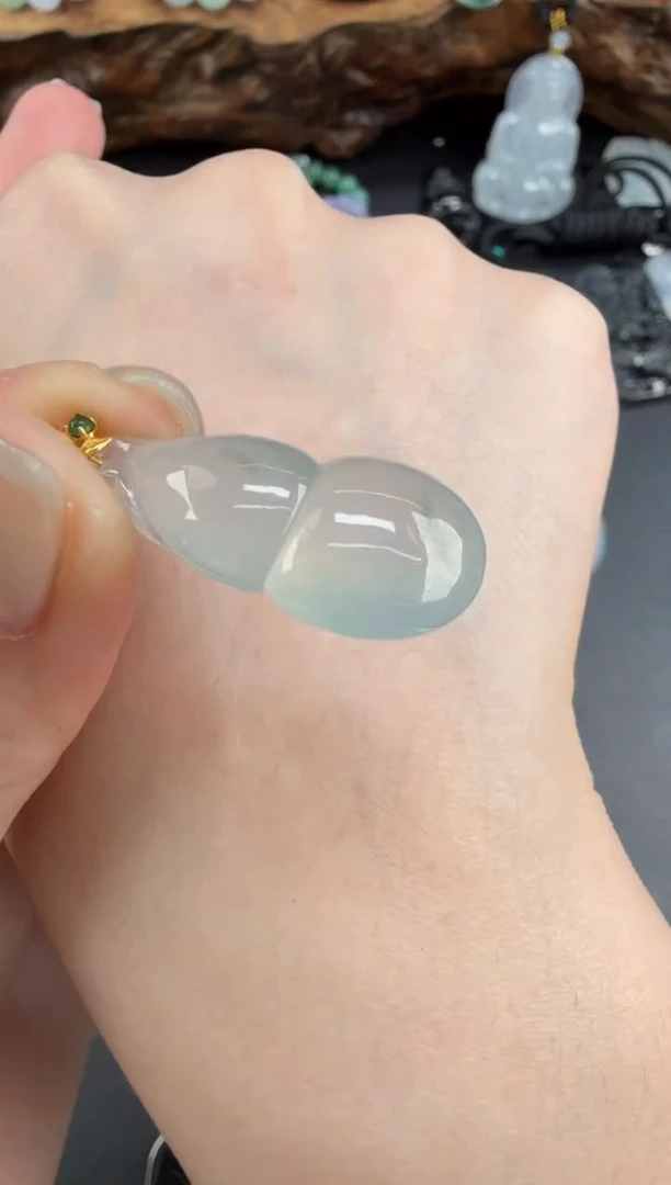 吊坠(不含链)18K金镶嵌翡翠翡翠饰品-82