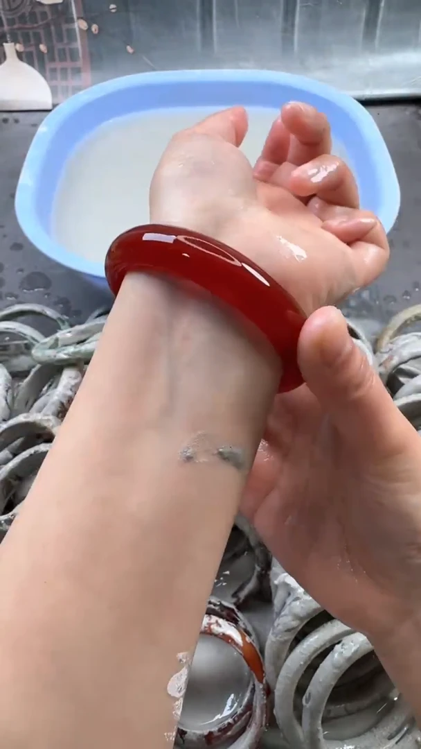 【闪购商品】石英质玉手镯未镶嵌16 6263