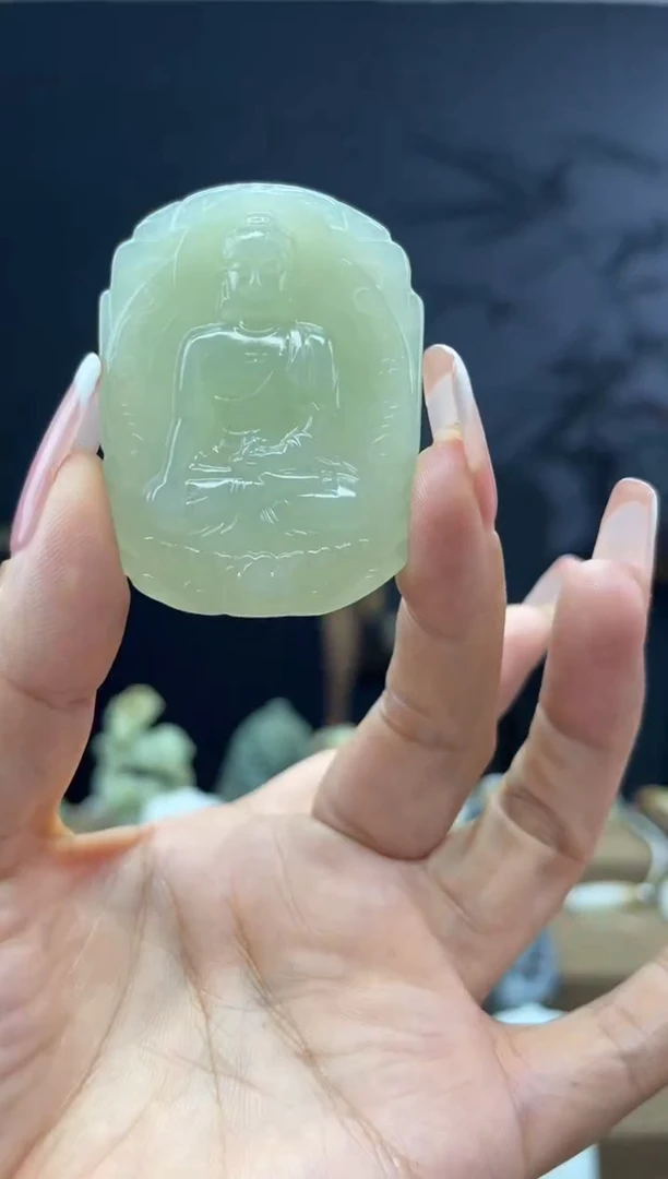 颈饰未镶嵌和田玉1