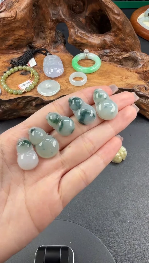 吊坠(不含链)未镶嵌翡翠翡翠饰品（多样性发货一件）-256