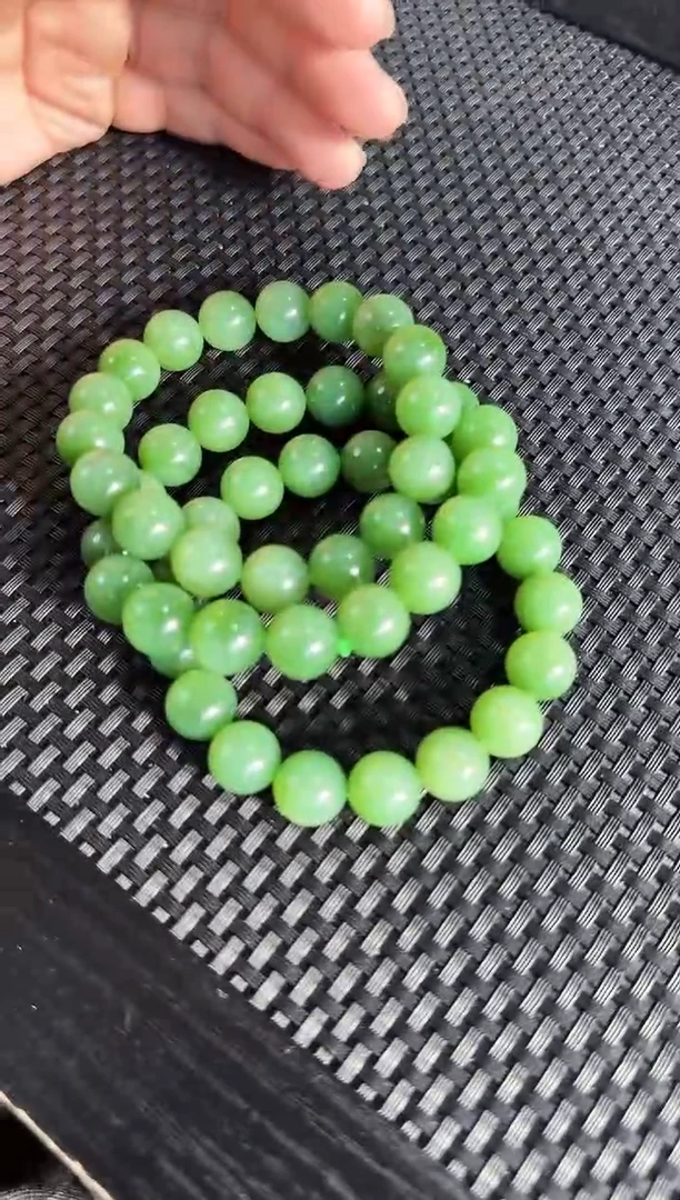 【闪购商品】和田玉（碧玉）手串未镶嵌多样性发一约12mm