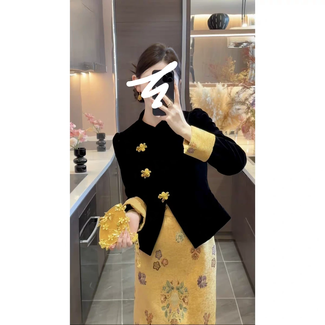 新中式国风套装女秋冬2025新气质丝绒收腰显瘦上衣半身裙子两件套