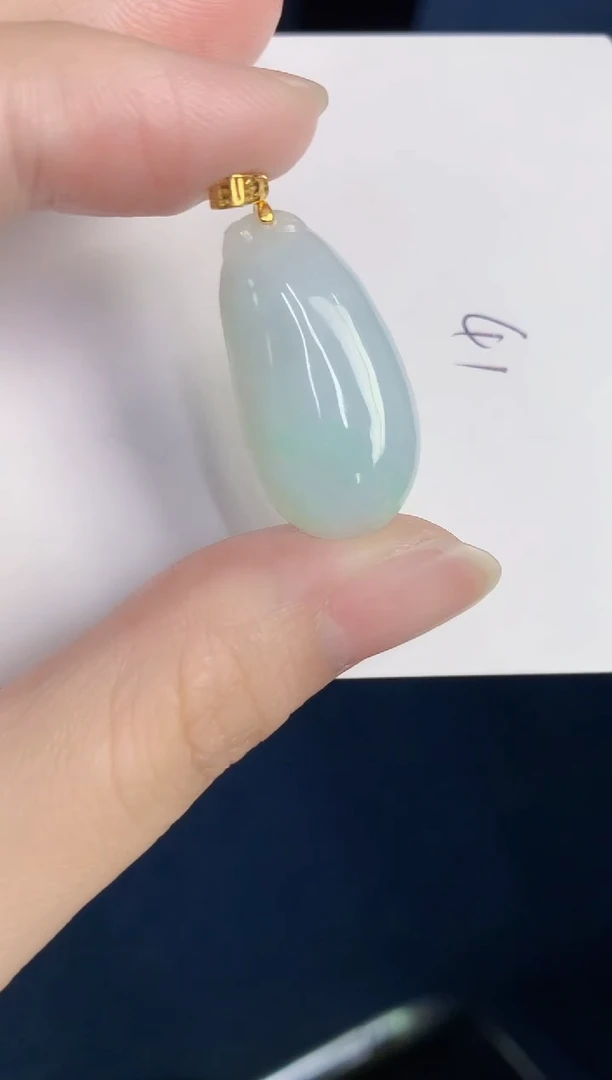 颈饰未镶嵌翡翠天然翡翠缅甸A货1