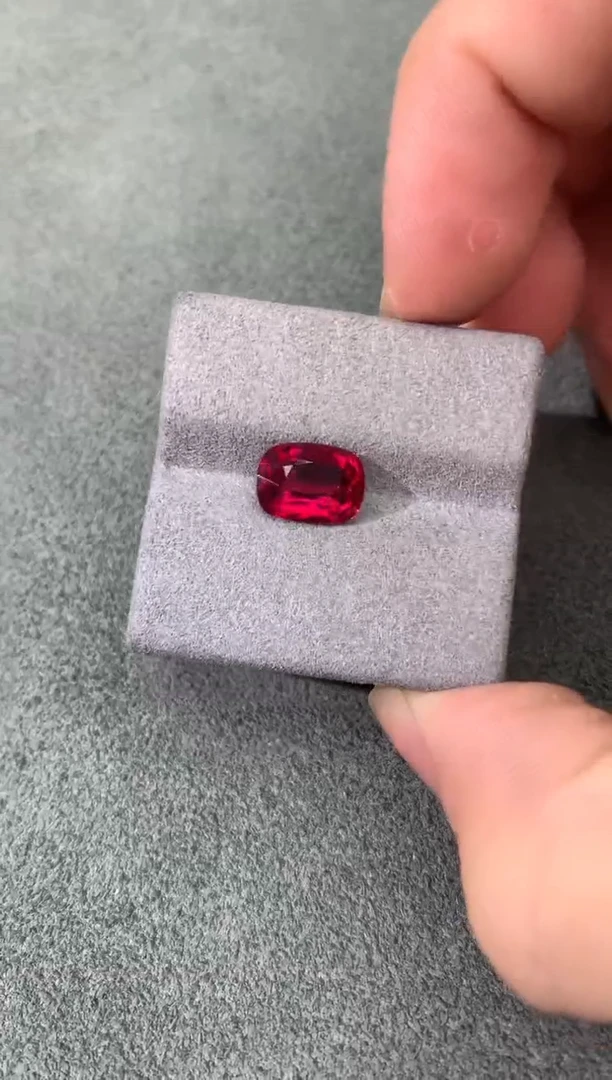 未镶嵌裸石碧玺卢比莱 2.26CT