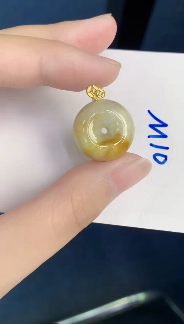 颈饰未镶嵌翡翠天然翡翠缅甸A货