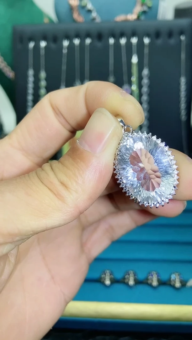 【闪购商品】水晶吊坠(不含链)银S925镶嵌1121