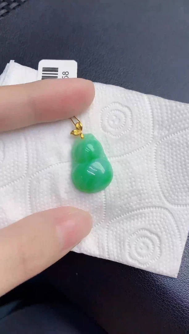 颈饰18K金镶嵌翡翠天然翡翠缅甸A货