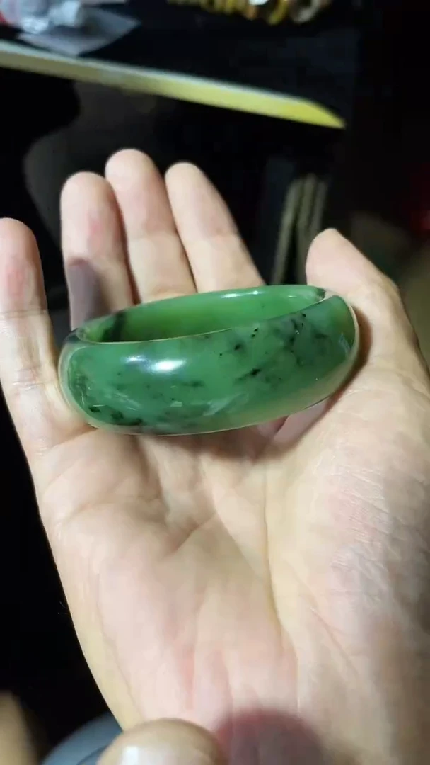 和田玉手镯未镶嵌天然和田玉手镯拍一发一多样性发其一5