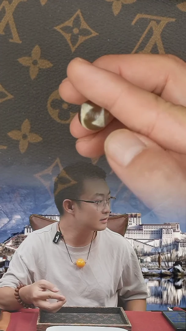 未镶嵌1111玛瑙/玉髓未镶嵌 1111 玛瑙/玉髓
