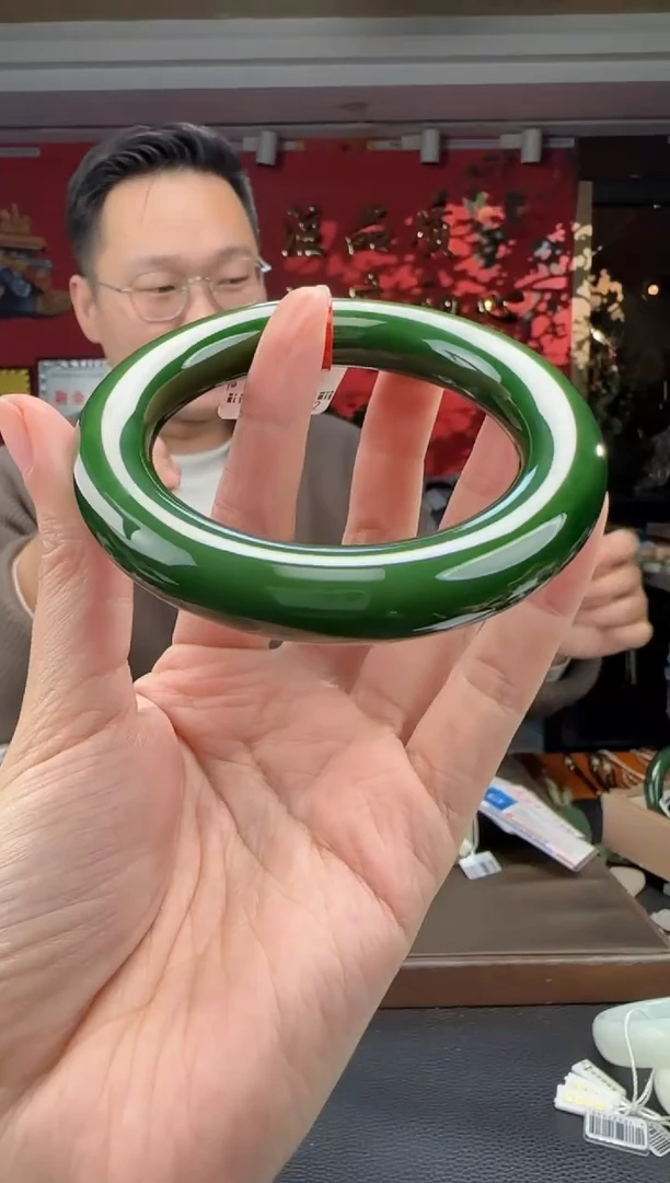 颈饰未镶嵌和田玉碧玉胖圆条手镯55-59