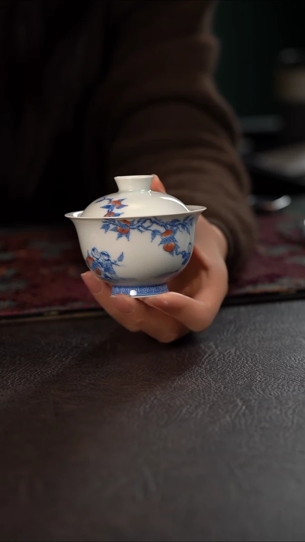 聚澜堂九桃五福元宝盖碗