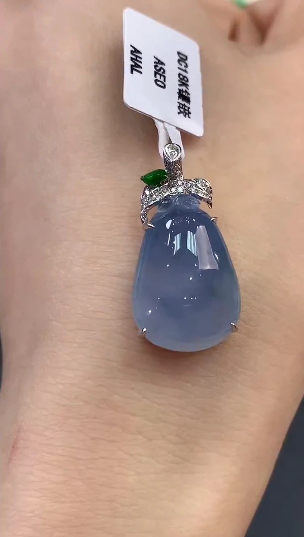 【闪购商品】翡翠吊坠(不含链)18K金镶嵌c101有色差