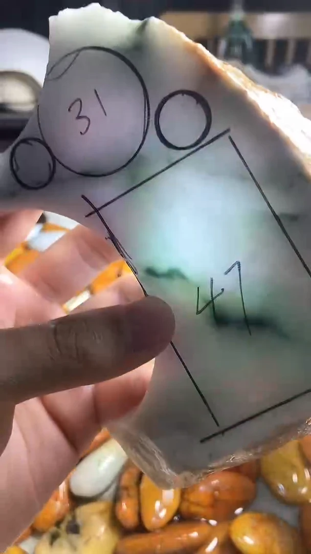 翡翠未镶嵌颈饰天然翡翠A货