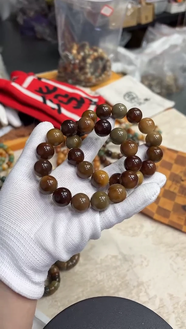 菩提根/象牙果手串16圆珠（731）