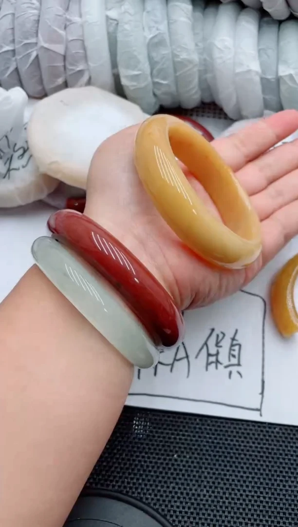 未镶嵌手镯石英质玉30-58-59