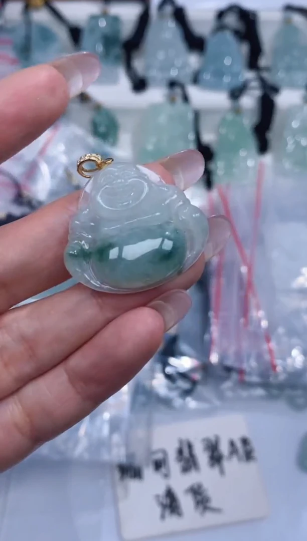 颈饰银S925镶嵌翡翠吊坠