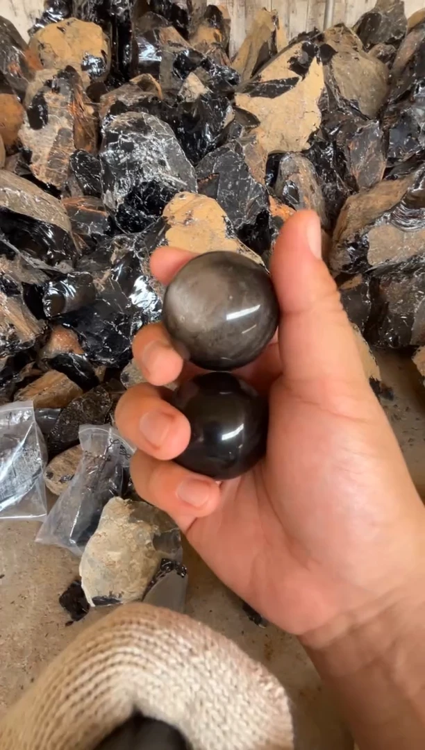未镶嵌黑曜岩珠宝奇石天然银耀石球多样性发一