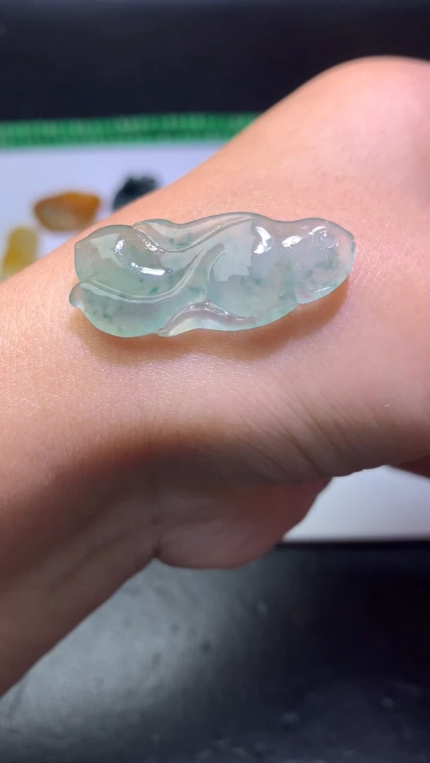 未镶嵌定制翡翠毛货