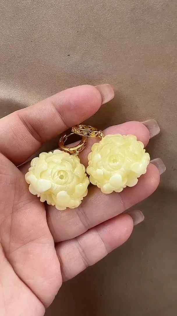 琥珀颈饰未镶嵌耳环