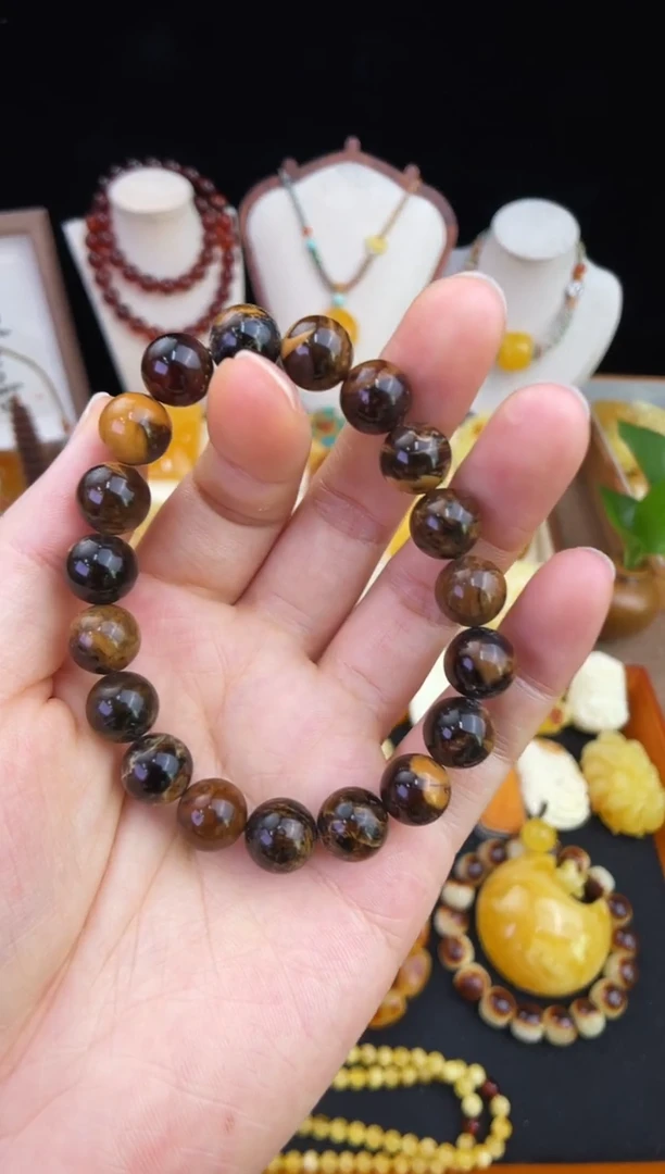 琥珀未镶嵌珠宝奇石柒月