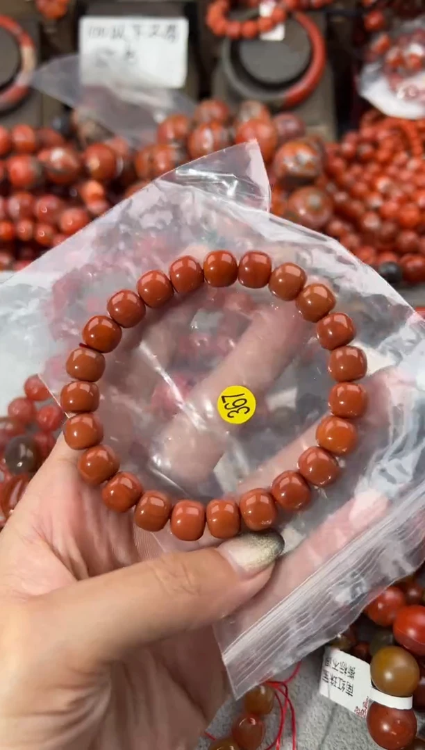 未镶嵌手串南红玛瑙10+