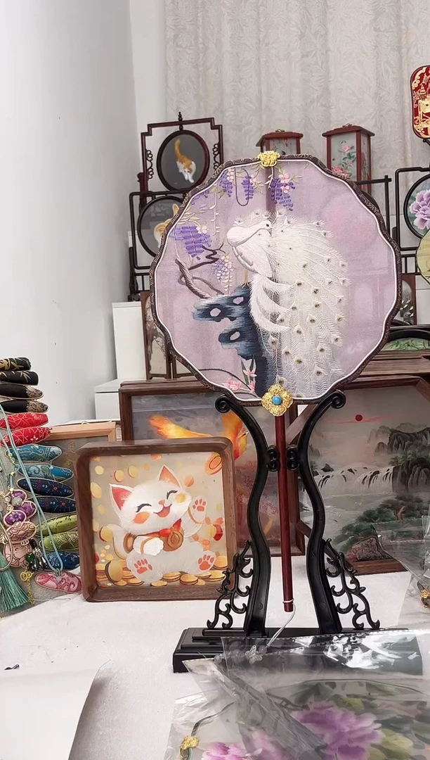 扇子绣作品手工团扇