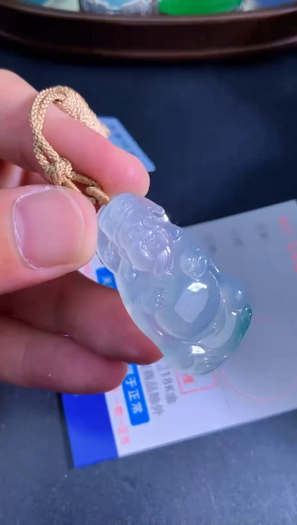 颈饰未镶嵌翡翠天然A货翡翠