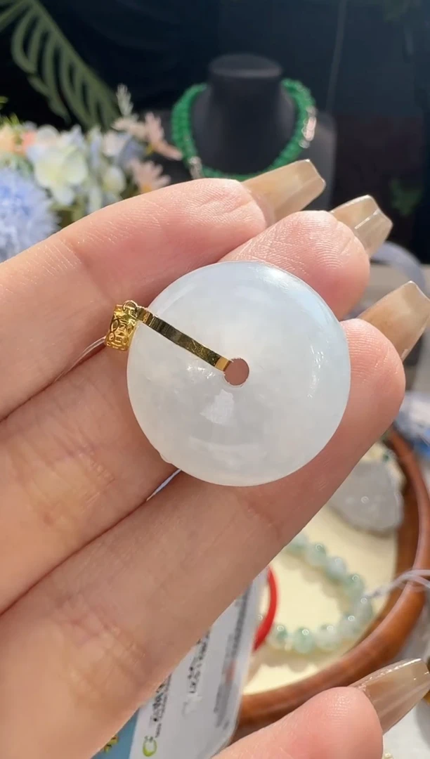 【闪购商品】翡翠颈饰18K金镶嵌挂件