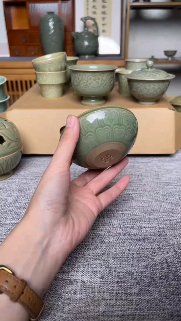 瓷器纯手工秘色毗卢钵  微瑕福利