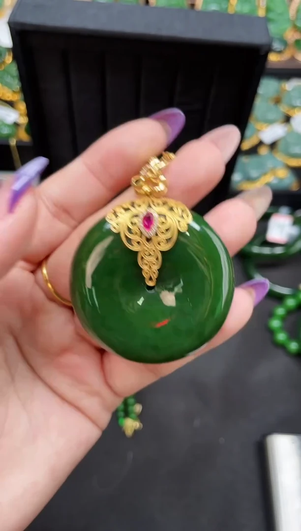 【闪购商品】和田玉吊坠18K金镶嵌50MM多样性发一