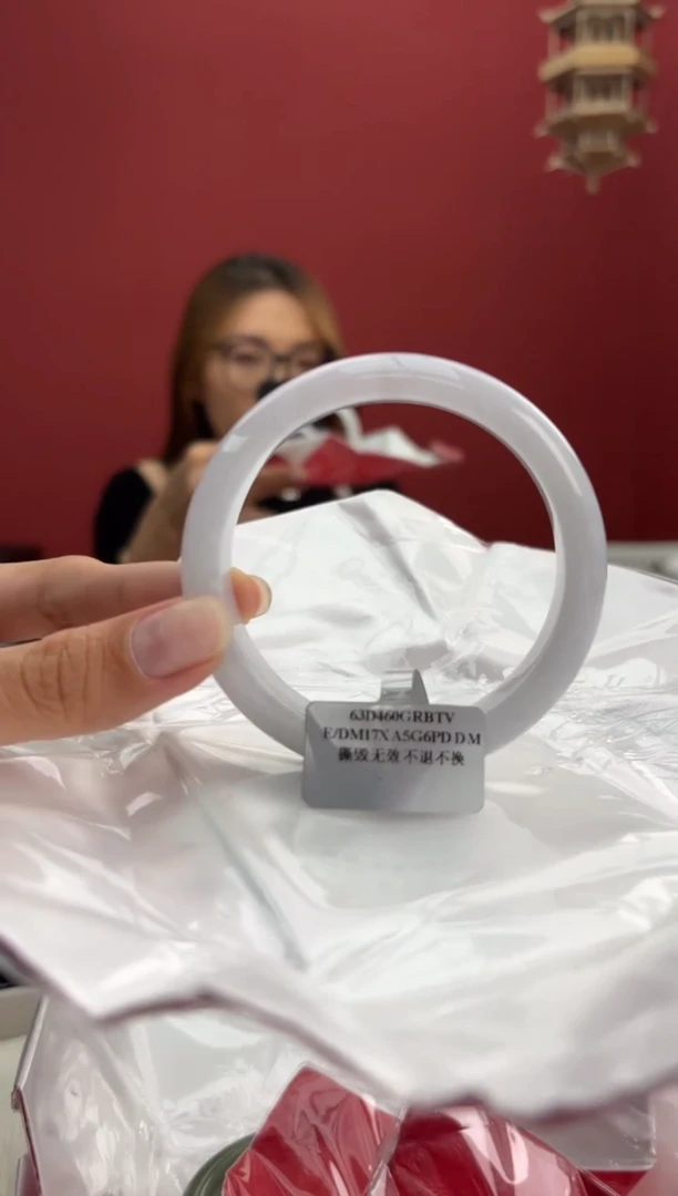 翡翠手镯未镶嵌3手镯