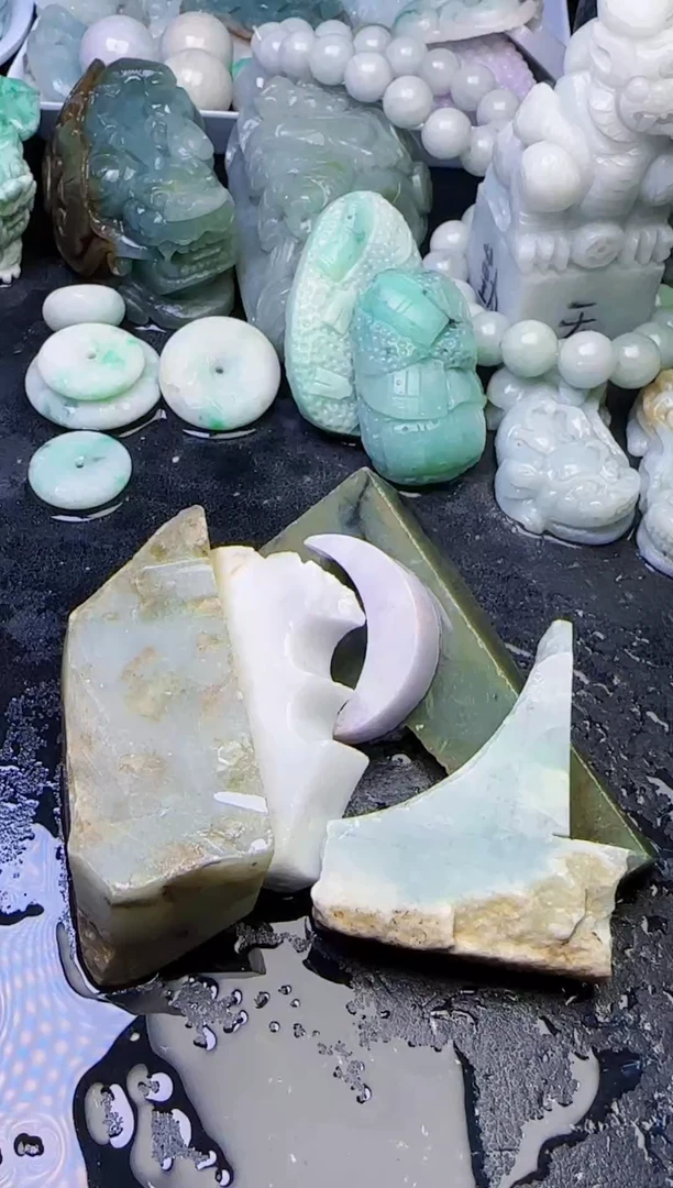 颈饰未镶嵌翡翠023