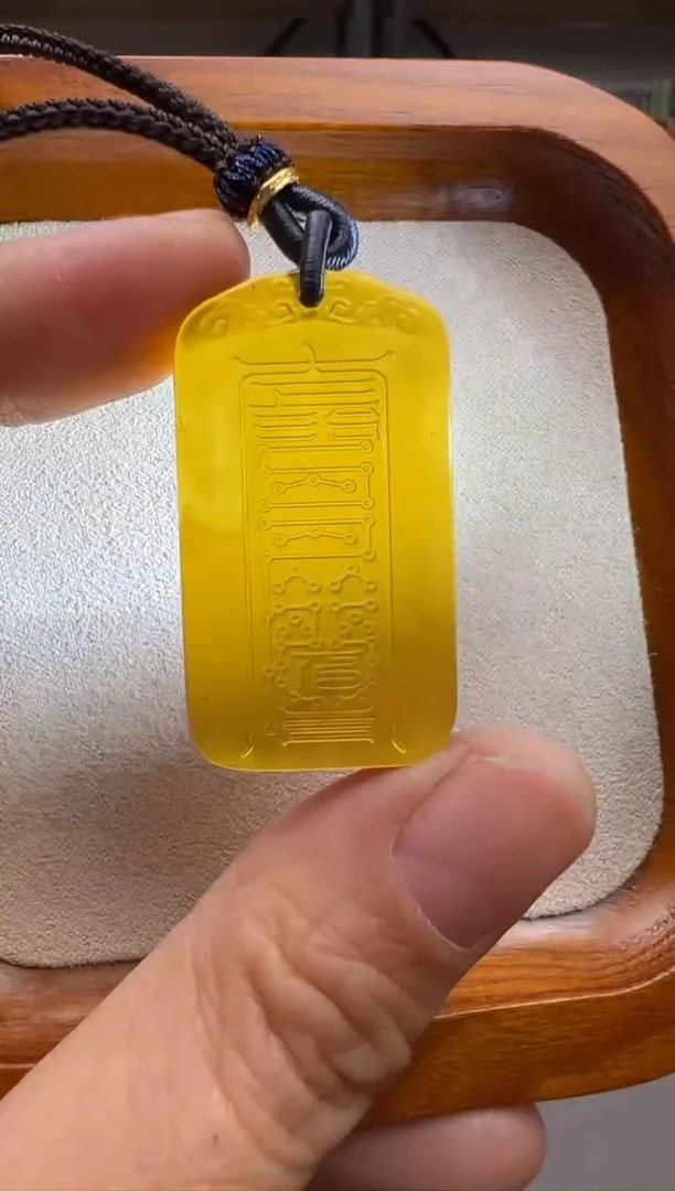 【闪购商品】琥珀颈饰未镶嵌解一切厄符吊坠