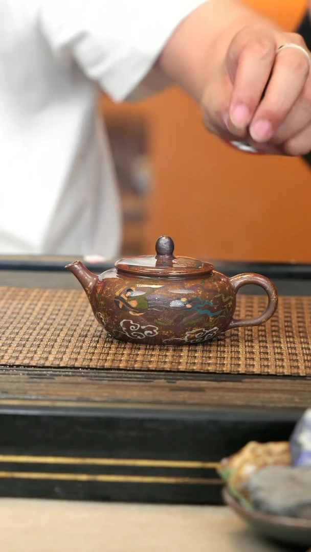 紫砂壶LJY107《飞天·敦煌》柴烧