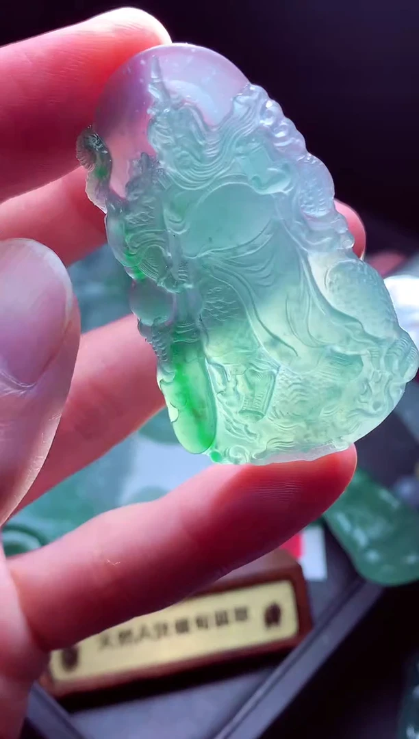 未镶嵌定制翡翠?*?毛货翡翠定制